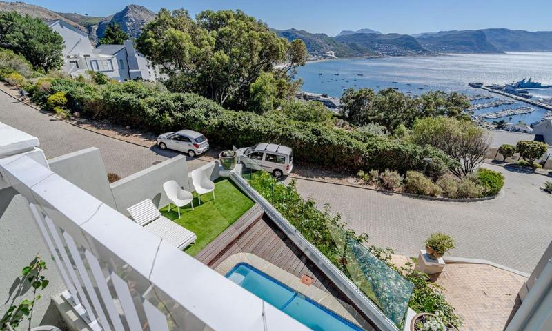 4 Bedroom Property for Sale in Simons Town Western Cape